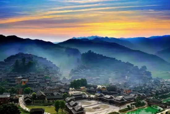 美哭了！中國(guó)十大最原生態(tài)村落